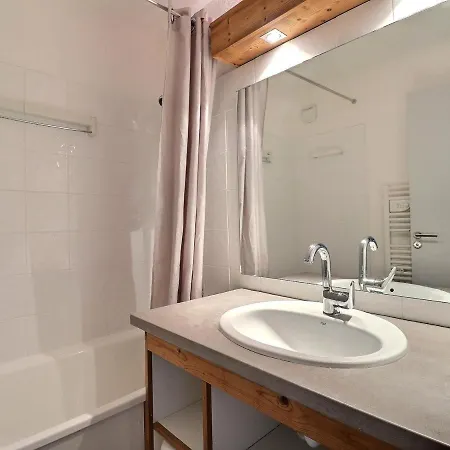 Appartement Confortable, Skis Aux Pieds, Proche Commerces - Fr-1-182a-7 Courchevel