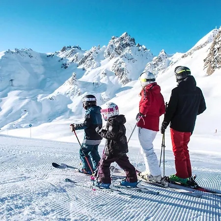 2 Pieces + Cabine, Skis Aux Pieds - Fr-1-182a-7 شقة *
